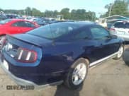 ✅ 2012 Ford Mustang Premium • VIN: 1ZVBP8AM0C5262741 • Lot: 28145154. Wystawiony na IAAI z przebiegiem 193 133 mil. Bezpłatny archiwum sprzedaży aukcyjnych z USA i szczegółowy raport historii pojazdu na DreamBid. Zdjęcie 4.