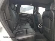 ✅ 2015 Porsche Cayenne Diesel • VIN: WP1AF2A20FLA31401 • Lot: 96367755. Listed on Copart with 106,597 mi. Free auction sales archive from the USA and detailed vehicle history report at DreamBid. Image 11.