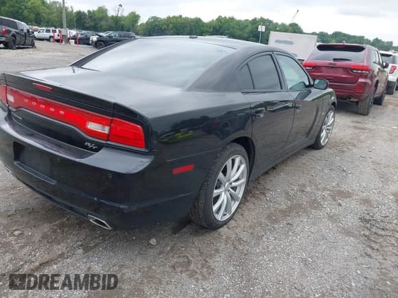 ✅ 2012 Dodge Charger RT • VIN: 2C3CDXCT0CH177913 • Lot: 42863385. Listed on IAAI with 157,389 mi. Free auction sales archive from the USA and detailed vehicle history report at DreamBid. Image 4.