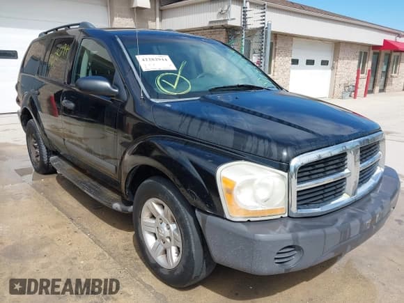 ✅ 2005 Dodge Durango SXT • VIN: 1D4HB38N45F610585 • Лот: 42282944. Опубликован ранее на IAAI с пробегом 180 446 миль. Бесплатный доступ к архиву аукционных продаж из США и подробный отчёт об истории автомобиля на DreamBid. Изображение 6.