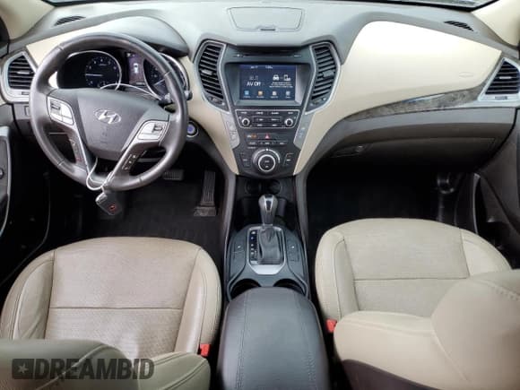 ✅ 2017 Hyundai Santa Fe 2.4L • VIN: 5NMZUDLB2HH018317 • Lot: 61470505. Listed on Copart with 135,854 mi. Free auction sales archive from the USA and detailed vehicle history report at DreamBid. Image 8.