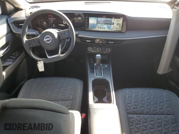 ✅ 2025 Nissan Kicks SV • VIN: 3N8AP6CAXSL345358 • Лот: 86284525. Опубликован ранее на Copart с пробегом 4 316 миль. Бесплатный доступ к архиву аукционных продаж из США и подробный отчёт об истории автомобиля на DreamBid. Изображение 8.