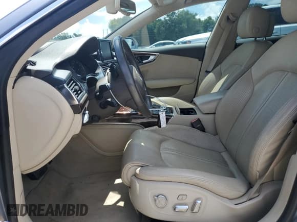 ✅ 2018 Audi A7 Prestige • VIN: WAU23AFC8JN019484 • Lot: 64935625. Listed on Copart with 77,990 mi. Free auction sales archive from the USA and detailed vehicle history report at DreamBid. Image 7.