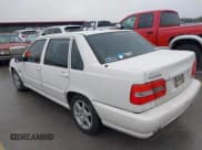 ✅ 1998 Volvo S70 • VIN: YV1LS567XW1543099 • Лот: 41606336. Опубликован ранее на IAAI с пробегом 218 560 миль. Бесплатный доступ к архиву аукционных продаж из США и подробный отчёт об истории автомобиля на DreamBid. Изображение 3.