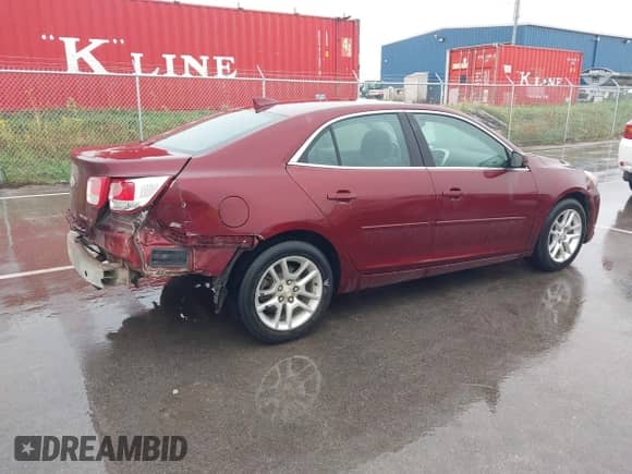 2015 Chevrolet Malibu LT with VIN 1G11C5SL2FF185571, listed as a IAAI auction lot 43256317 with 65,746 mi miles and . Bid and sale history available at DreamBid. Image 4.