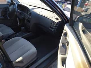 ✅ 2004 Hyundai Elantra GLS • VIN: KMHDN46DX4U896225 • Lot: 41718358. Wystawiony na IAAI z przebiegiem 226 134 mil. Bezpłatny archiwum sprzedaży aukcyjnych z USA i szczegółowy raport historii pojazdu na DreamBid. Zdjęcie 5.