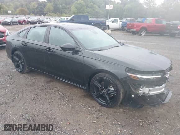 2025 Honda Accord Sport-L z VIN 1HGCY2F71SA002988, wystawiony jako IAAI lot #43223973 z przebiegiem 7 782 mil mil oraz . Historia ofert i sprzedaży dostępna na DreamBid. Obrazek 1.