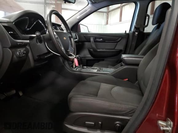 ✅ 2016 Chevrolet Traverse LT • VIN: 1GNKRGKD3GJ315474 • Лот: 85120355. Опубликован ранее на Copart с пробегом 111 060 миль. Бесплатный доступ к архиву аукционных продаж из США и подробный отчёт об истории автомобиля на DreamBid. Изображение 7.