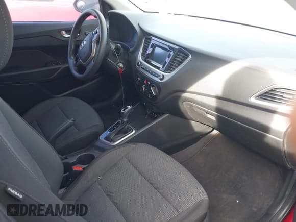 ✅ 2020 Hyundai Accent SE • VIN: 3KPC24A61LE118748 • Лот: 41584613. Опубликован ранее на IAAI с пробегом 201 296 миль. Бесплатный доступ к архиву аукционных продаж из США и подробный отчёт об истории автомобиля на DreamBid. Изображение 5.