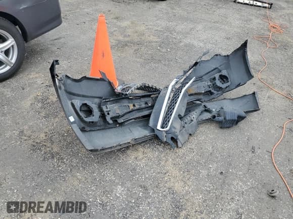 ✅ 2015 Chevrolet Equinox LS • VIN: 2GNALAEKXF6428189 • Лот: 72775864. Опубликован ранее на Copart с пробегом 112 034 миль. Бесплатный доступ к архиву аукционных продаж из США и подробный отчёт об истории автомобиля на DreamBid. Изображение 13.