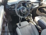 ✅ 2017 MINI Convertible Cooper S • VIN: WMWWG9C57H3C22868 • Lot: 90799915. Listed on Copart with 58,802 mi. Free auction sales archive from the USA and detailed vehicle history report at DreamBid. Image 8.