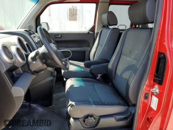 ✅ 2006 Honda Element EX • VIN: 5J6YH28686L008722 • Lot: 71302325. Listed on Copart with 134,063 mi. Free auction sales archive from the USA and detailed vehicle history report at DreamBid. Image 7.