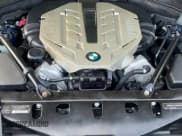 ✅ 2010 BMW 7 Series 750Li xDrive • VIN: WBAKC8C52ACY68181 • Лот: 69687175. Опубликован ранее на Copart с пробегом 164 467 миль. Бесплатный доступ к архиву аукционных продаж из США и подробный отчёт об истории автомобиля на DreamBid. Изображение 11.