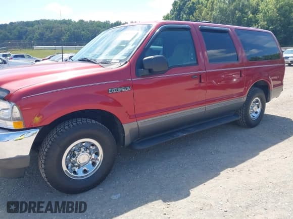✅ 2002 Ford Excursion Special Serv • VIN: 1FMNU40L12ED70824 • Lot: 42864399. Wystawiony na IAAI z przebiegiem 243 492 mil. Bezpłatny archiwum sprzedaży aukcyjnych z USA i szczegółowy raport historii pojazdu na DreamBid. Zdjęcie 2.