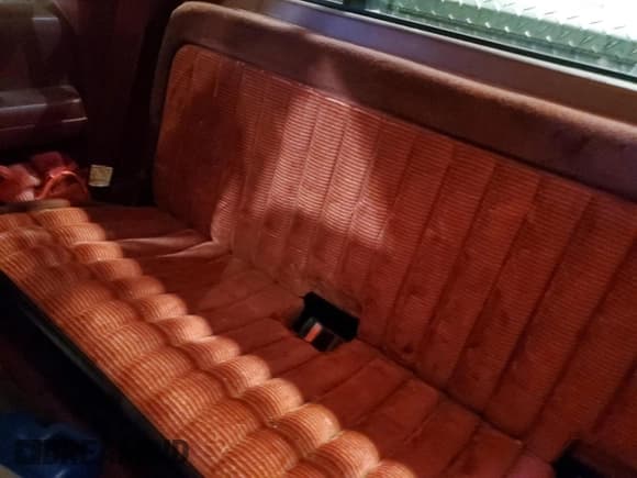 ✅ 1991 GMC Sierra 1500 • VIN: 2GTHC39K2M1538208 • Lot: 41664305. Wystawiony na Copart z przebiegiem 56 293 mil. Bezpłatny archiwum sprzedaży aukcyjnych z USA i szczegółowy raport historii pojazdu na DreamBid. Zdjęcie 10.