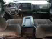 2006 Chevrolet Silverado 1500 LT2 z VIN 2GCEC19Z061306536, wystawiony jako Copart lot #45569345 z przebiegiem 219 158 mil mil oraz Czysty tytuł • Clean title. Historia ofert i sprzedaży dostępna na DreamBid. Obrazek 8.