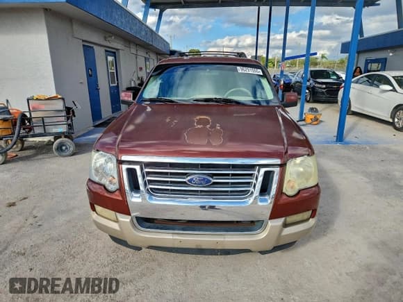 ✅ 2009 Ford Explorer Eddie Bauer • VIN: 1FMEU64E49UA34933 • Lot: 96291555. Wystawiony na Copart z przebiegiem 116 445 mil. Bezpłatny archiwum sprzedaży aukcyjnych z USA i szczegółowy raport historii pojazdu na DreamBid. Zdjęcie 5.