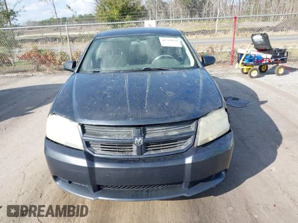✅ 2008 Dodge Avenger SE • VIN: 1B3LC46K18N207176 • Лот: 41541078. Опубликован ранее на IAAI с пробегом 193 476 миль. Бесплатный доступ к архиву аукционных продаж из США и подробный отчёт об истории автомобиля на DreamBid. Изображение 12.