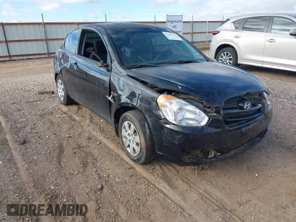2009 Hyundai Accent Auto GS with VIN KMHCM36C39U118100, listed as a IAAI auction lot 43287342 with 134,356 mi miles and . Bid and sale history available at DreamBid. Image 1.