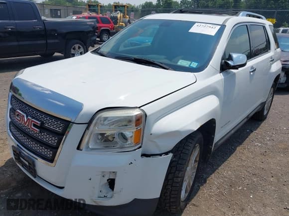 ✅ 2011 GMC Terrain SLT-2 • VIN: 2CTALWEC6B6471103 • Lot: 42727942. Listed on IAAI with 109,877 mi. Free auction sales archive from the USA and detailed vehicle history report at DreamBid. Image 6.