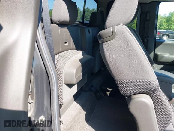 ✅ 2010 Nissan Frontier SE • VIN: 1N6AD0CW5AC449132 • Lot: 42382440. Listed on IAAI with 108,193 mi. Free auction sales archive from the USA and detailed vehicle history report at DreamBid. Image 8.