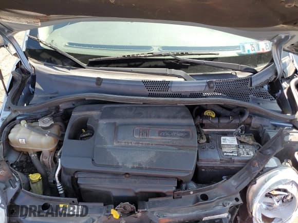 ✅ 2013 FIAT 500 Pop • VIN: 3C3CFFDR2DT515926 • Lot: 61899635. Wystawiony na Copart z przebiegiem 177 742 mil. Bezpłatny archiwum sprzedaży aukcyjnych z USA i szczegółowy raport historii pojazdu na DreamBid. Zdjęcie 11.