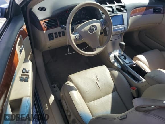 ✅ 2008 Toyota Solara SLE • VIN: 4T1FA38P68U160507 • Lot: 84887145. Listed on Copart with 60,885 mi. Free auction sales archive from the USA and detailed vehicle history report at DreamBid. Image 8.