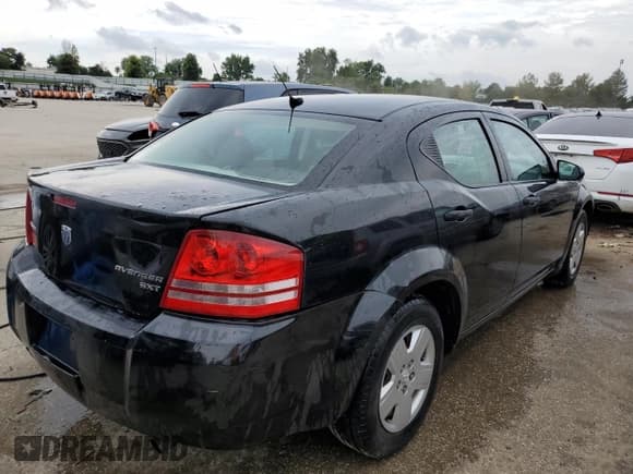 ✅ 2010 Dodge Avenger SXT • VIN: 1B3CC4FB9AN209005 • Лот: 66706524. Опубликован ранее на Copart с пробегом 199 016 миль. Бесплатный доступ к архиву аукционных продаж из США и подробный отчёт об истории автомобиля на DreamBid. Изображение 3.