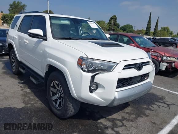 ✅ 2021 Toyota 4Runner TRD Off Road Premium • VIN: JTERU5JR7M5940287 • Lot: 42592875. Listed on IAAI with 21,771 mi. Free auction sales archive from the USA and detailed vehicle history report at DreamBid. Image 1.