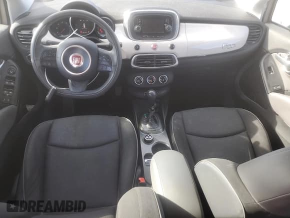 ✅ 2016 FIAT 500X Easy • VIN: ZFBCFYBT9GP364407 • Lot: 86974275. Listed on Copart with 62,140 mi. Free auction sales archive from the USA and detailed vehicle history report at DreamBid. Image 8.
