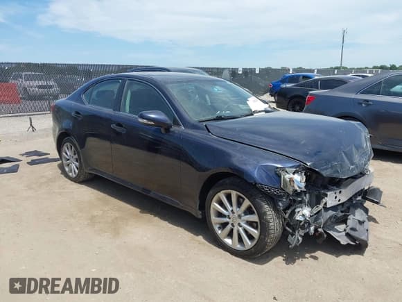 ✅ 2010 Lexus IS 250 • VIN: JTHCF5C28A5037757 • Lot: 42826319. Wystawiony na IAAI z przebiegiem 161 234 mil. Bezpłatny archiwum sprzedaży aukcyjnych z USA i szczegółowy raport historii pojazdu na DreamBid. Zdjęcie 1.