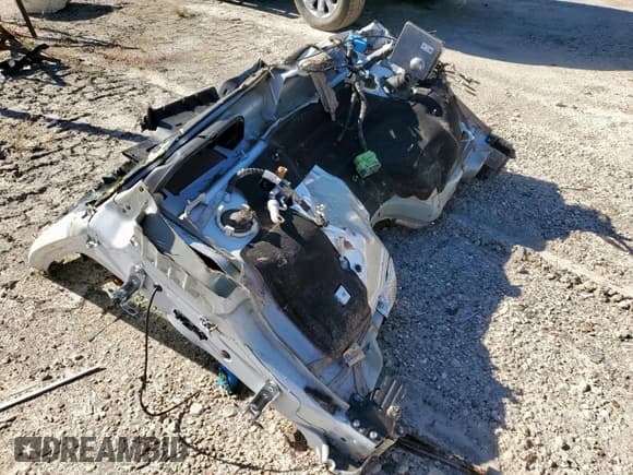 ✅ 2021 Chevrolet Silverado 1500 LTZ • VIN: 3GCUYGET7MG155085 • Lot: 91227765. Listed on Copart with Not provided. Free auction sales archive from the USA and detailed vehicle history report at DreamBid. Image 8.