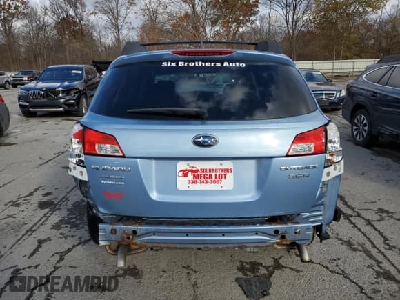 ✅ 2012 Subaru Outback Limited • VIN: 4S4BRDJC4C2202469 • Lot: 91130065. Listed on Copart with 184,959 mi. Free auction sales archive from the USA and detailed vehicle history report at DreamBid. Image 6.
