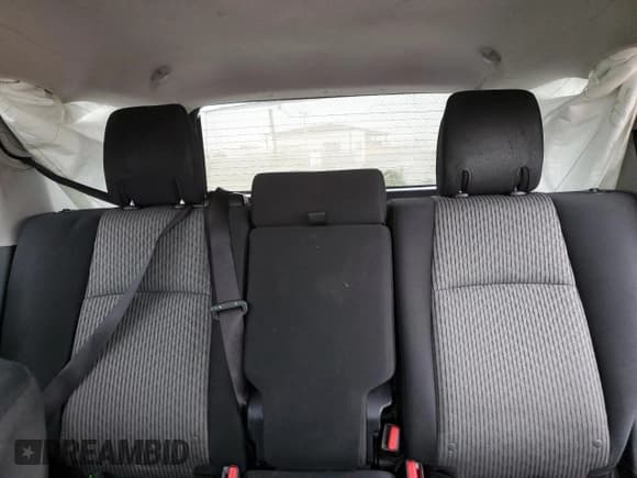 ✅ 2022 Toyota 4Runner SR5 • VIN: JTEMU5JR2N5996391 • Lot: 86665755. Listed on Copart with 85,145 mi. Free auction sales archive from the USA and detailed vehicle history report at DreamBid. Image 10.