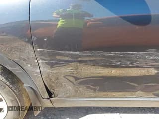 ✅ 2020 Kia Sorento LX • VIN: 5XYPG4A35LG705367 • Lot: 43361614. Wystawiony na IAAI z przebiegiem 117 122 mil. Bezpłatny archiwum sprzedaży aukcyjnych z USA i szczegółowy raport historii pojazdu na DreamBid. Zdjęcie 6.