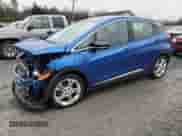 2020 Chevrolet Bolt EV LT z VIN 1G1FY6S07L4143892, wystawiony jako Copart lot #49431684 z przebiegiem 49 287 mil mil oraz . Historia ofert i sprzedaży dostępna na DreamBid. Obrazek 1.