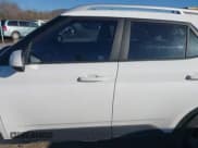 ✅ 2021 Hyundai Venue SEL • VIN: KMHRC8A33MU073671 • Lot: 41460177. Wystawiony na IAAI z przebiegiem 41 654 mil. Bezpłatny archiwum sprzedaży aukcyjnych z USA i szczegółowy raport historii pojazdu na DreamBid. Zdjęcie 14.