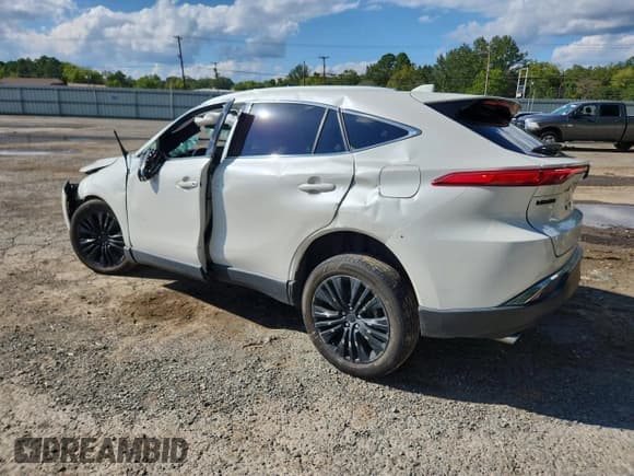 ✅ 2021 Toyota Venza XLE • VIN: JTEAAAAH1MJ037291 • Лот: 83948385. Опубликован ранее на Copart с пробегом 69 377 миль. Бесплатный доступ к архиву аукционных продаж из США и подробный отчёт об истории автомобиля на DreamBid. Изображение 2.