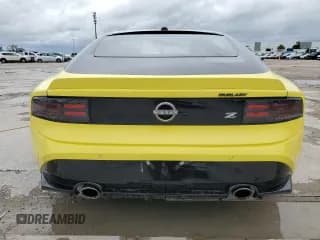 ✅ 2023 Nissan Z Sport • VIN: JN1BZ4AH0PM310987 • Lot: 74926264. Wystawiony na Copart z przebiegiem 10 474 mil. Bezpłatny archiwum sprzedaży aukcyjnych z USA i szczegółowy raport historii pojazdu na DreamBid. Zdjęcie 6.