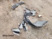 ✅ 2018 Ford Focus SE • VIN: 1FADP3FE9JL270576 • Lot: 86282885. Wystawiony na Copart z przebiegiem 89 128 mil. Bezpłatny archiwum sprzedaży aukcyjnych z USA i szczegółowy raport historii pojazdu na DreamBid. Zdjęcie 12.