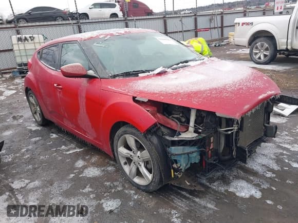 ✅ 2014 Hyundai Veloster • VIN: KMHTC6AD7EU195907 • Lot: 41548595. Wystawiony na IAAI z przebiegiem 106 349 mil. Bezpłatny archiwum sprzedaży aukcyjnych z USA i szczegółowy raport historii pojazdu na DreamBid. Zdjęcie 1.