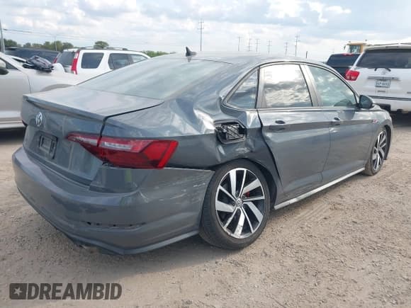 ✅ 2021 Volkswagen Jetta S • VIN: 3VW6T7BU9MM043990 • Лот: 43401422. Опубликован ранее на IAAI с пробегом 58 916 миль. Бесплатный доступ к архиву аукционных продаж из США и подробный отчёт об истории автомобиля на DreamBid. Изображение 4.