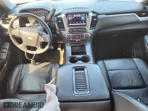 ✅ 2015 Chevrolet Tahoe LT • VIN: 1GNSKBKC5FR506442 • Lot: 91740365. Wystawiony na Copart z przebiegiem 144 026 mil. Bezpłatny archiwum sprzedaży aukcyjnych z USA i szczegółowy raport historii pojazdu na DreamBid. Zdjęcie 8.