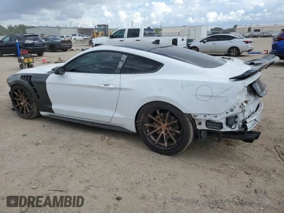 ✅ 2021 Ford Mustang GT • VIN: 1FA6P8CF4M5148171 • Lot: 86301335. Listed on Copart with 68,554 mi. Free auction sales archive from the USA and detailed vehicle history report at DreamBid. Image 2.
