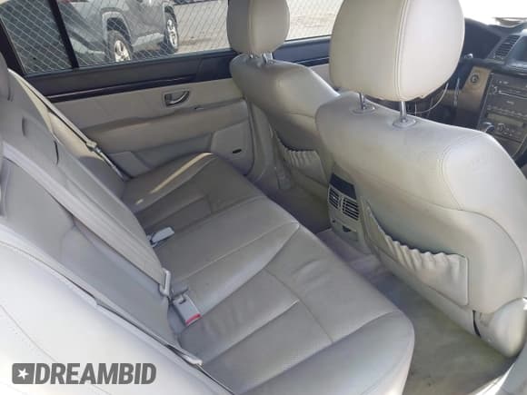 ✅ 2008 Kia Amanti • VIN: KNALD125085144868 • Лот: 43708546. Опубликован ранее на IAAI с пробегом 168 943 миль. Бесплатный доступ к архиву аукционных продаж из США и подробный отчёт об истории автомобиля на DreamBid. Изображение 8.