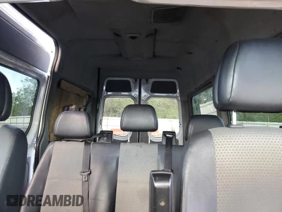 ✅ 2007 Freightliner Sprinter • VIN: WDRPE745975149163 • Лот: 84620665. Опубликован ранее на Copart с пробегом Не указан. Бесплатный доступ к архиву аукционных продаж из США и подробный отчёт об истории автомобиля на DreamBid. Изображение 10.