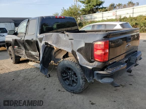 ✅ 2015 Chevrolet Silverado 1500 LT • VIN: 1GCVKREC9FZ310529 • Лот: 71368474. Опубликован ранее на Copart с пробегом 86 778 миль. Бесплатный доступ к архиву аукционных продаж из США и подробный отчёт об истории автомобиля на DreamBid. Изображение 2.