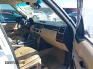 ✅ 2011 Land Rover Range Rover HSE Lux • VIN: SALMF1D46BA357353 • Лот: 43520859. Опубликован ранее на IAAI с пробегом 199 789 миль. Бесплатный доступ к архиву аукционных продаж из США и подробный отчёт об истории автомобиля на DreamBid. Изображение 5.