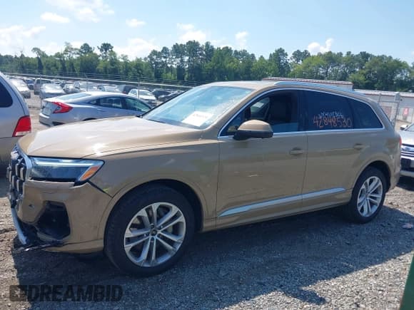 ✅ 2025 Audi Q7 Premium Plus • VIN: WA1LVBF79SD016296 • Lot: 42848530. Listed on IAAI with 14,558 mi. Free auction sales archive from the USA and detailed vehicle history report at DreamBid. Image 14.