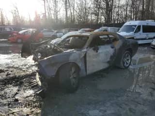 2019 Dodge Challenger z VIN N0V1N85944024, wystawiony jako Copart lot #46924125 z przebiegiem Nie podano mil oraz Nie do naprawy • Non repairable. Historia ofert i sprzedaży dostępna na DreamBid. Obrazek 1.